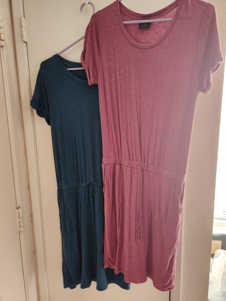 2 Womans Dresses Size Medium