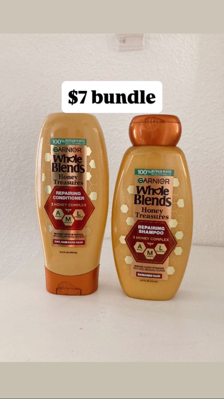 Whole Blends Shampoo/ Conditioner Bundle