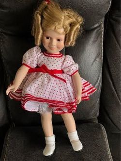 DOLL SHIRLEY TEMPLE CLASSIC 