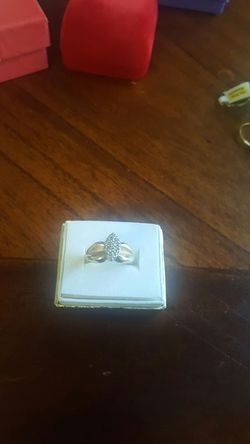 10k yellow gold nugget Diamond ring size 7