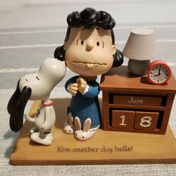 Peanuts Lucy & Snoopy Perpetual Calendar Display for Sale in Bellflower, CA  - OfferUp