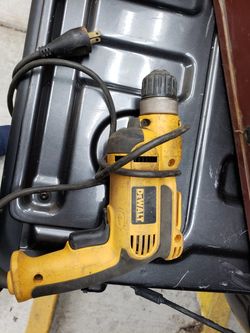 Drill dewalt