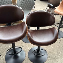Bar Stools 