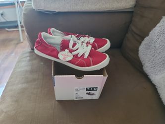 New Red Pop Comfort Fit Highbar Tennis Shoe