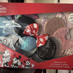 Minnie Mouse Ears