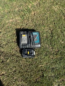Makita charger + 3AH battery