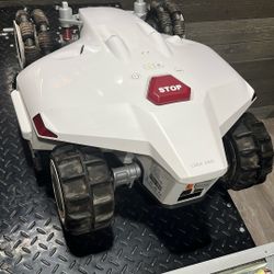 Luba AWD 3000 Lawnmower 