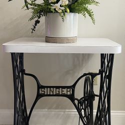 Antique Singer Sewing Machine Cast Iron Base Table