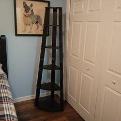 Corner Bookshelf