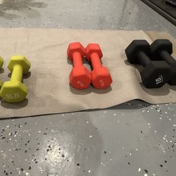 15, 8,5 lb dumbbells with yoga mat