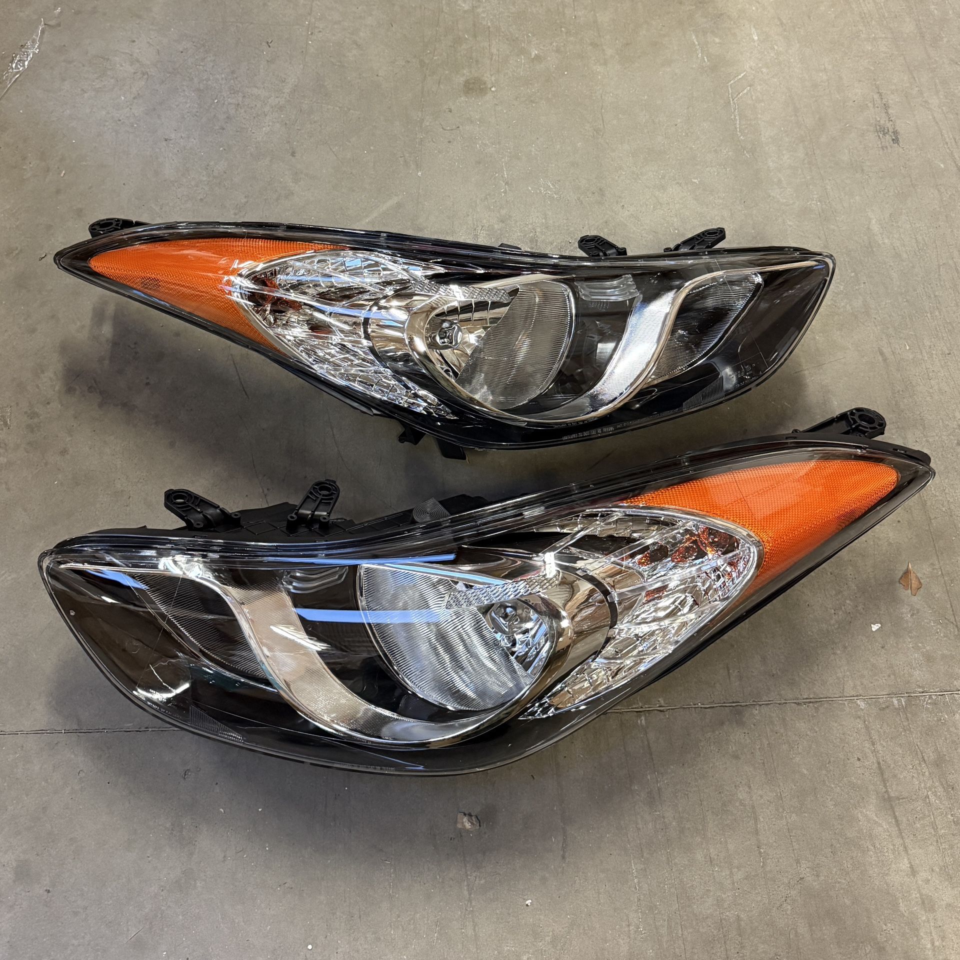 Pair 2011 2012 2013 Hyundai Elantra Chrome Halogen Headlights Assembly Headlamps Left Right Side