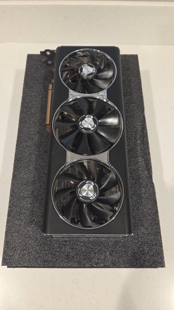 RX 5700 XT Thicc iii Graphics Card