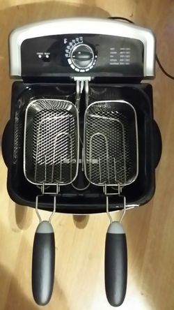 SOLD. Faberware/Walmart 4L Dual Deep Fryer Stainless model 103736