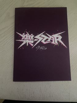 5-star brand new Stray kids album