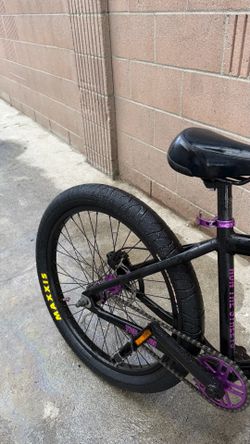 Throne goon 24
