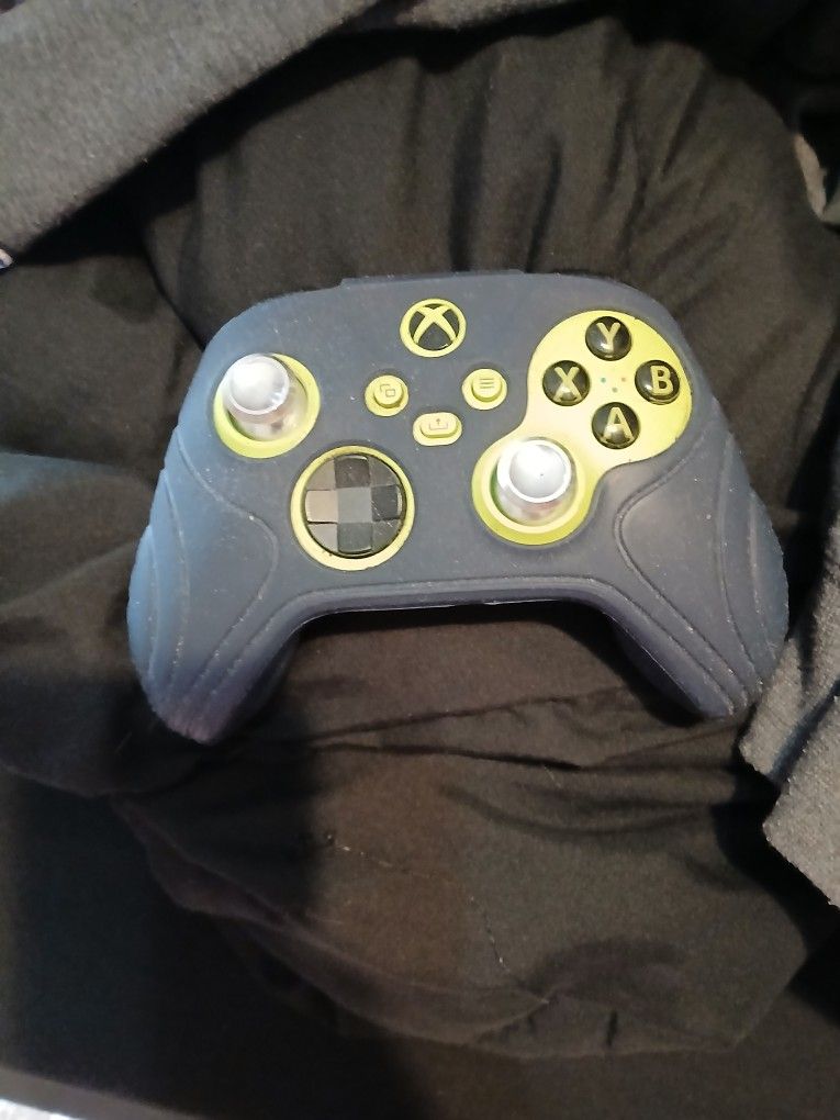 Xbox Series Controller