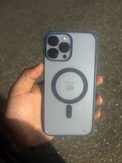 iPhone 13 Pro Max SELLING AS PARTS