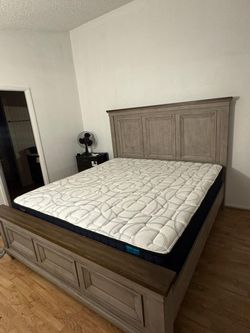 Cama con colchón