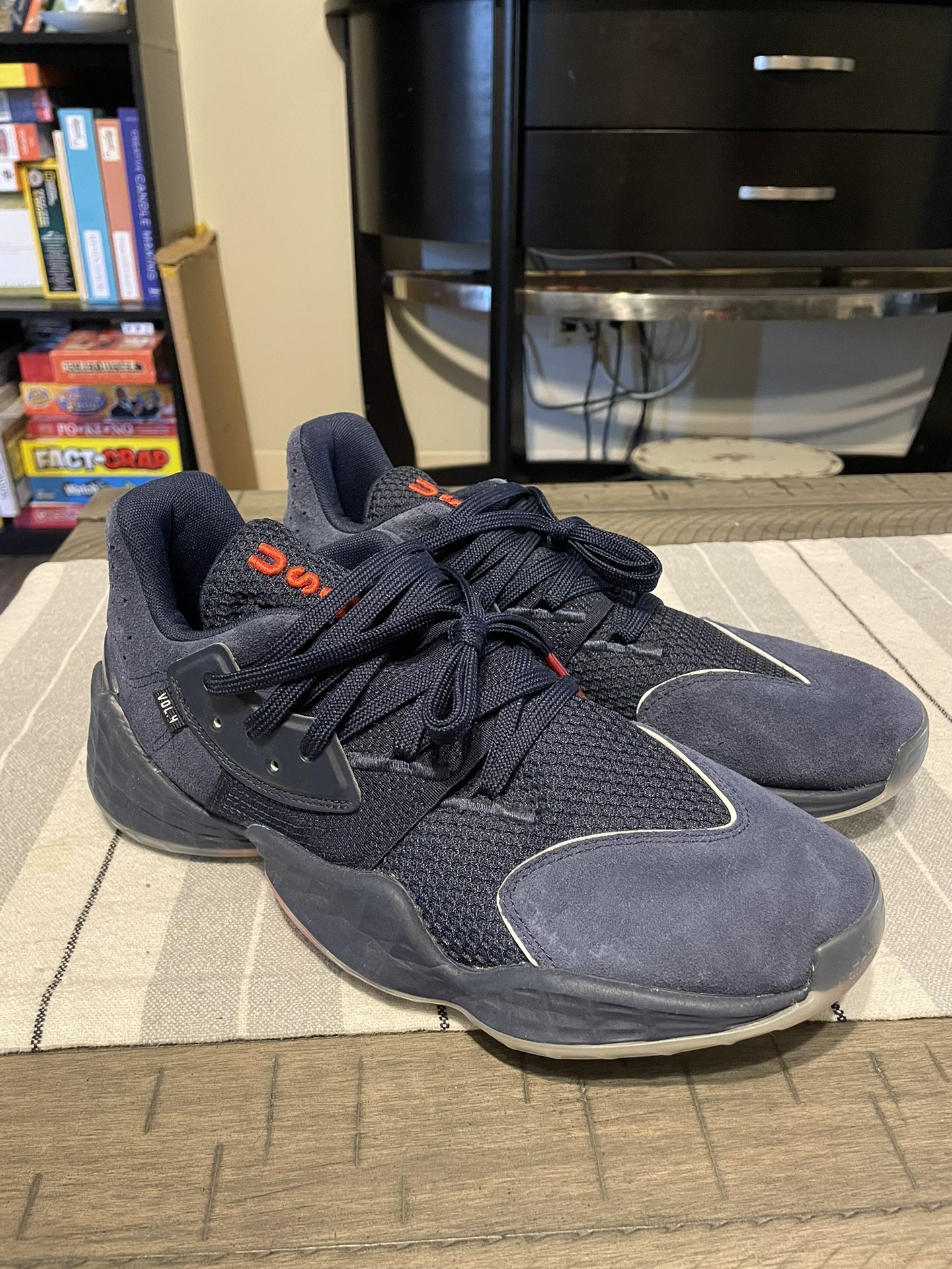 Adidas Hardin Vol 4