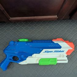 Nerf Super Soaker Floodinator Great Condition 