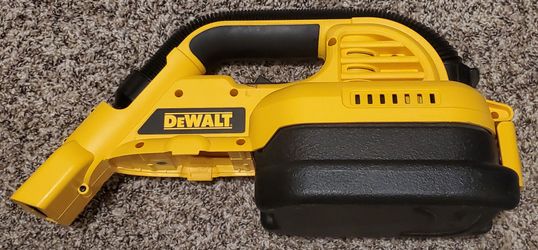 DeWalt 18 Volt Cordless Vacuum