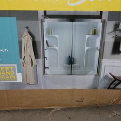 Bath tub/ Tina Del Baño 60inch X 30inch $200