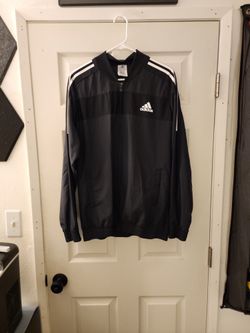 Large Adidas Lightweight Windbreaker