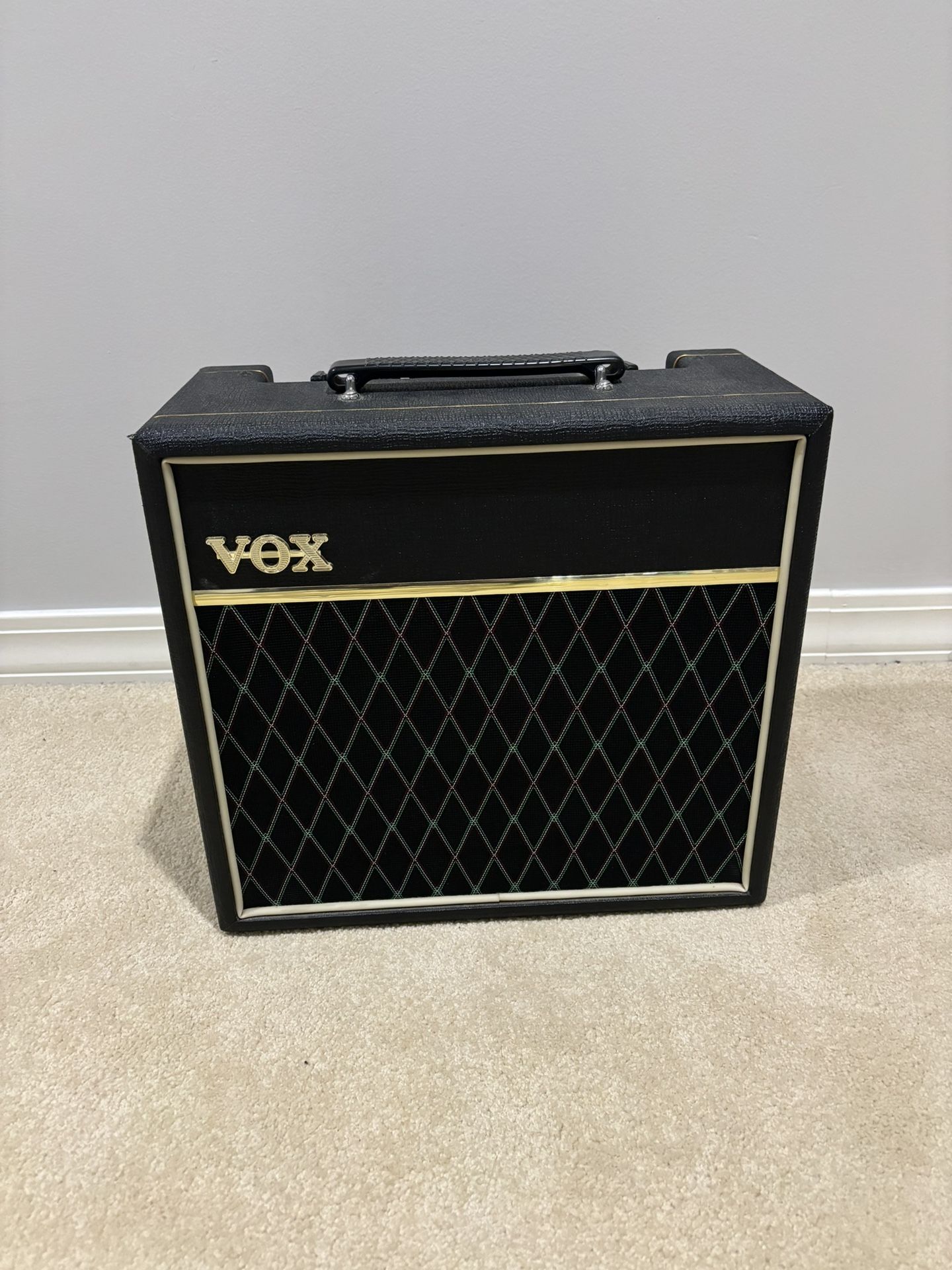 Guitar Amp-Vox Pathfinder 15r