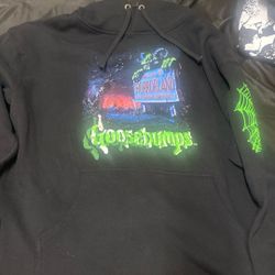Goosebumps Hoodie XL