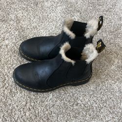 Dr Martens Black Fur Lined Boots