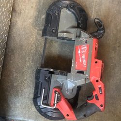 Milwaukee M18 Fuel Brushless Deep Cut Band Saw