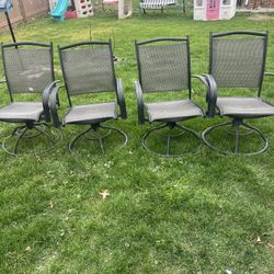 4 Chairs