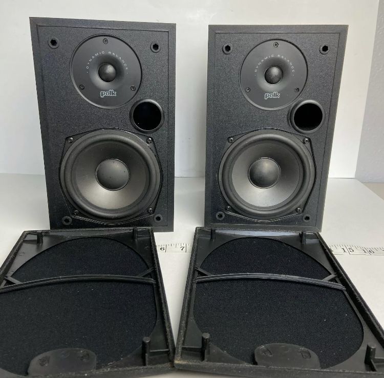 Polk Audio R10 2 Way Bookshelf Speakers Surround Sound Studio Monitor - Tested