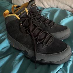 Jordan Retro 9 Size 9.5 Men’s 