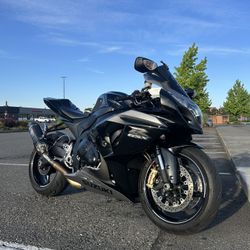 2014 Suzuki GSXR1000