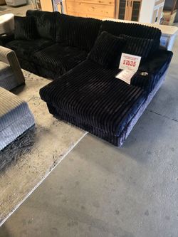 3pc Black Modular Sectional with Cup Holders & USB Port