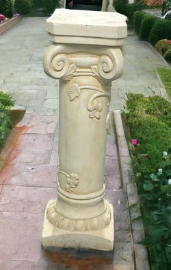 Vintage Column Pedestal