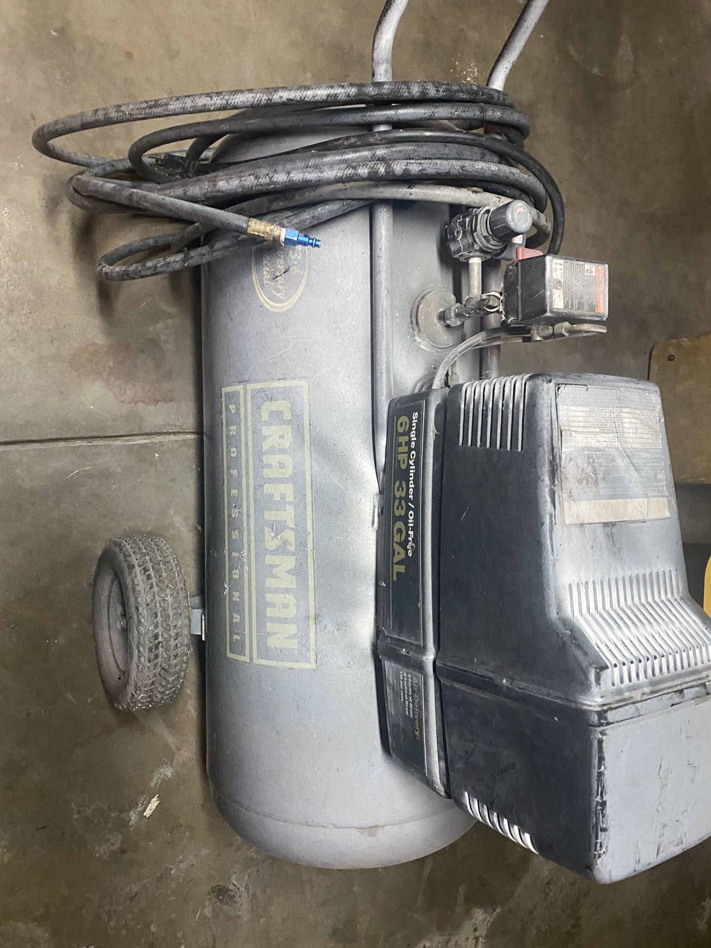 33 Gallon Air Compression
