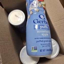 6 Containers Of gerber puffs strawberry apple 1.48oz