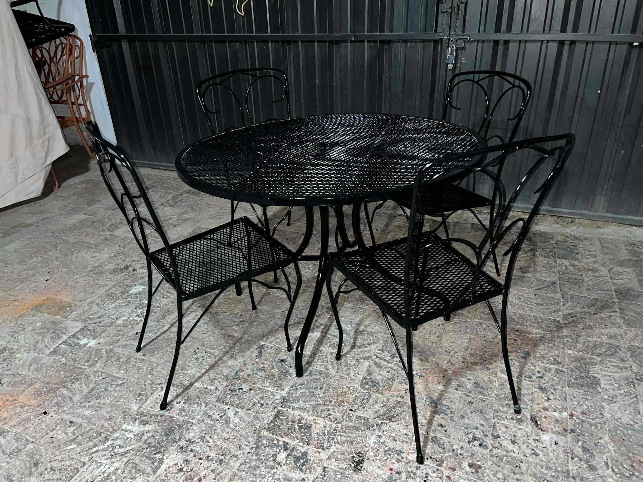 Metal Table & 4 Metal Chairs