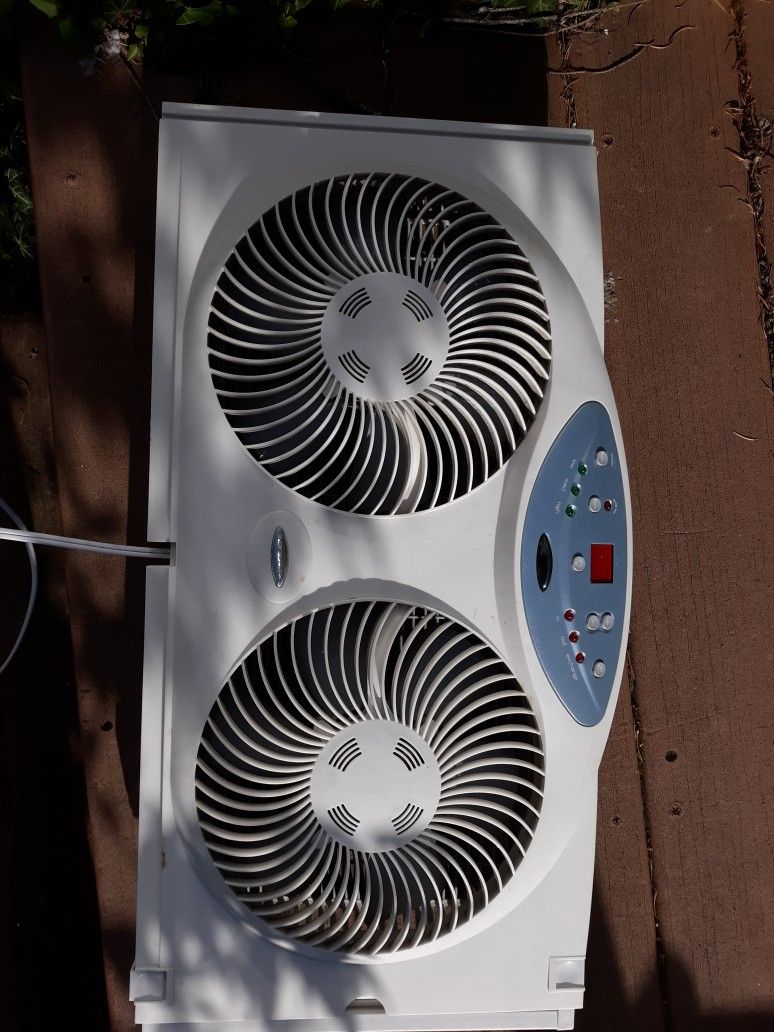 Window Fan Adjusts To Fit Window, Reversible In And Out Or Both Flow. Nice Condition