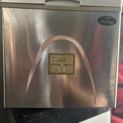 Ice Maker