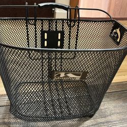 Basket for bicycle