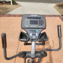Elliptical Cross Trainer Life Fitness CT 91 XI