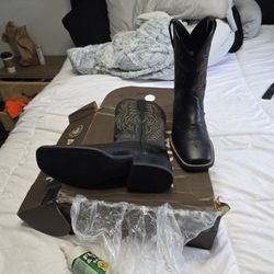 Up For Sell My Botas 