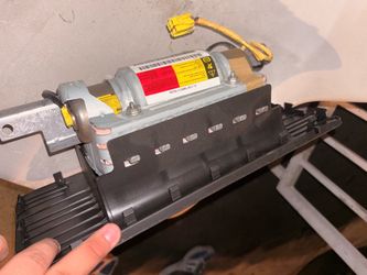 AIR BAG FOR A TAHOE 2008