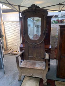 Hall Seat Tiger Oak $725 OBO!
