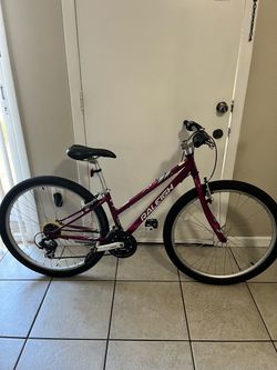 Raleigh Eva1 Mountain Bike – Purple bicicleta 27”