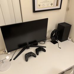 Xbox Series X Gaming Bundle