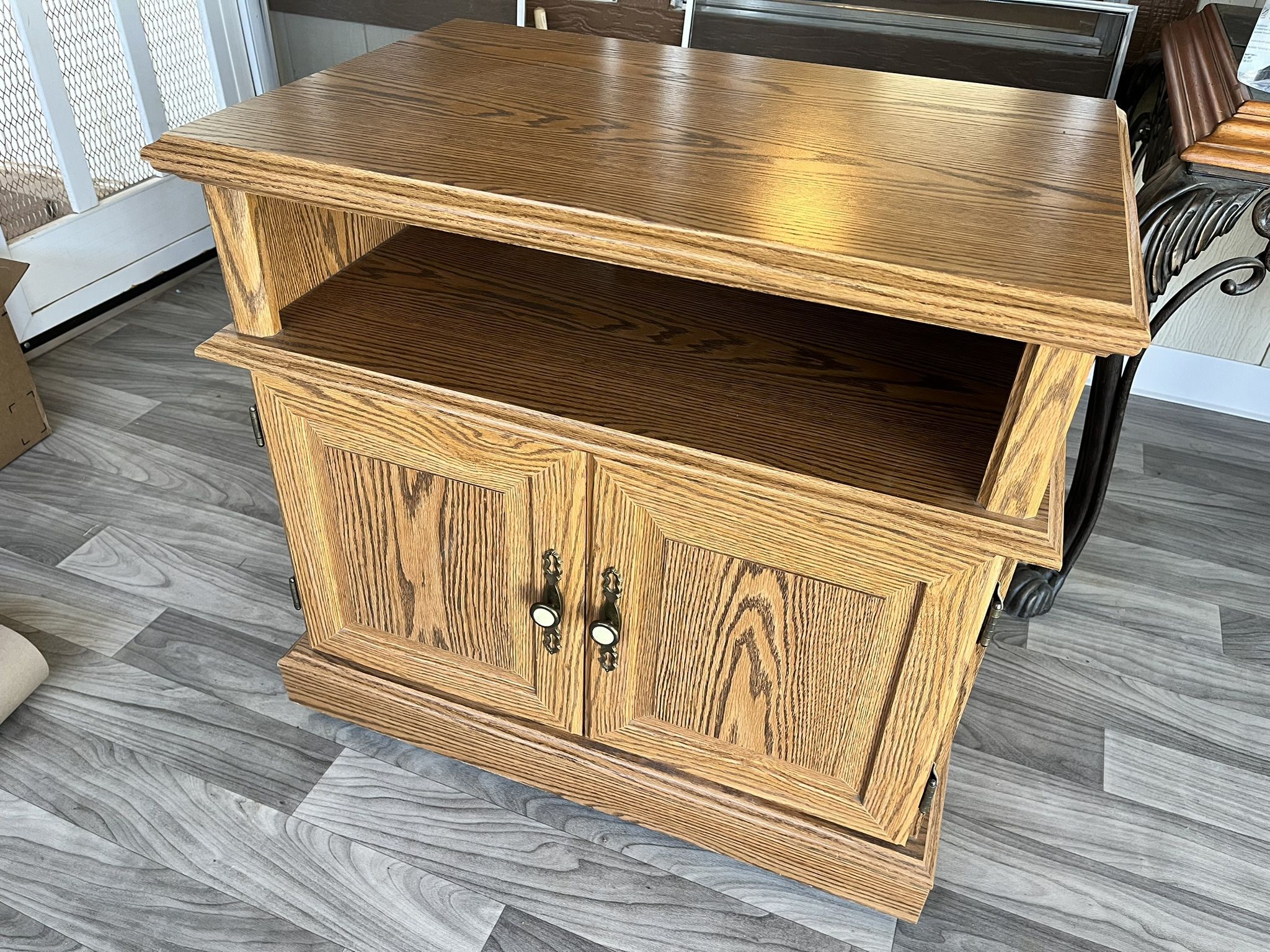 Oak TV Stand